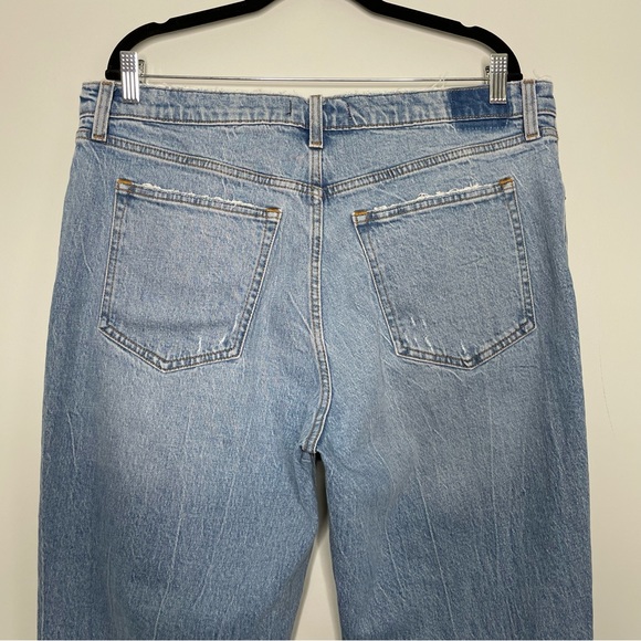 NWT Abercrombie & Fitch The ‘90s Straight Ultra High Rise Jeans Size 33/16 SHORT - Picture 9 of 10